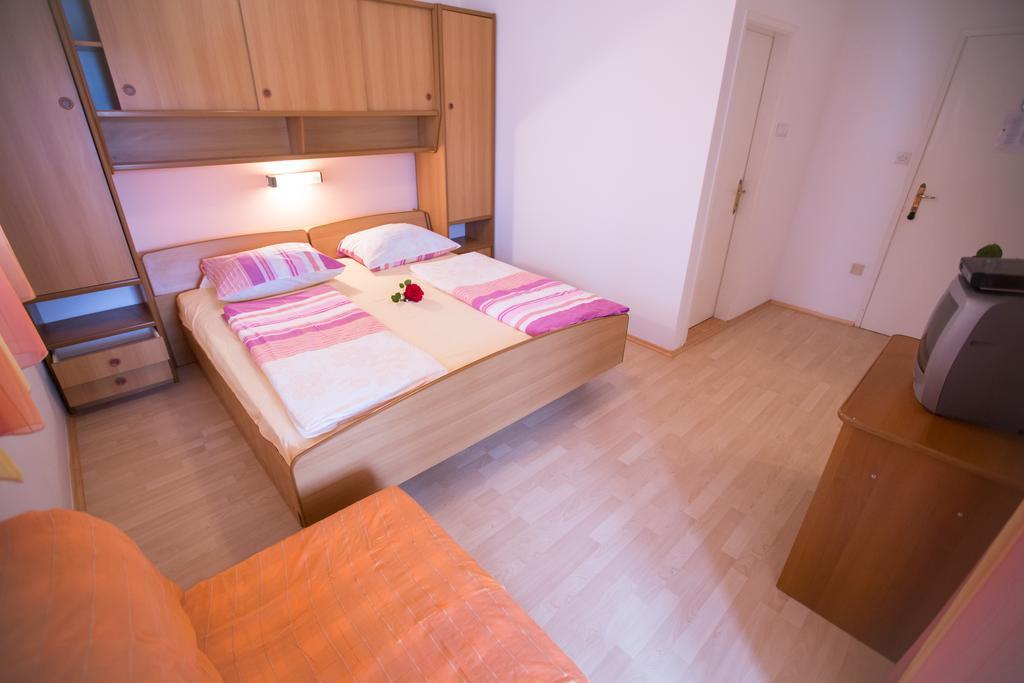 Apartments Dunja Piric Lopar Phòng bức ảnh
