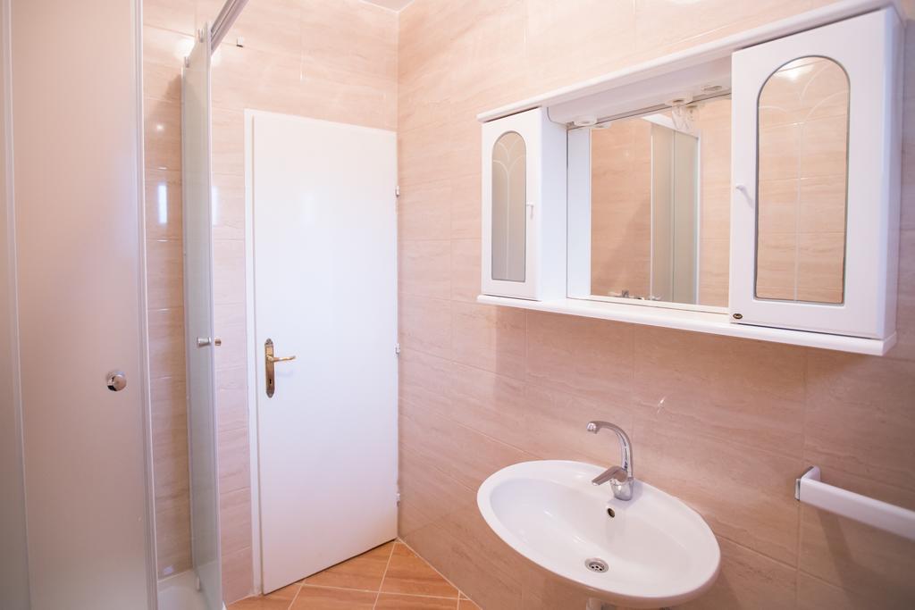 Apartments Dunja Piric Lopar Phòng bức ảnh
