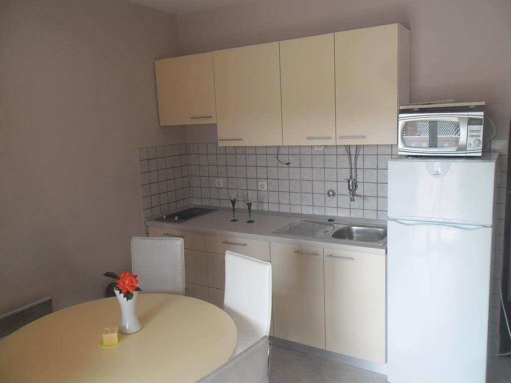 Apartments Dunja Piric Lopar Ngoại thất bức ảnh
